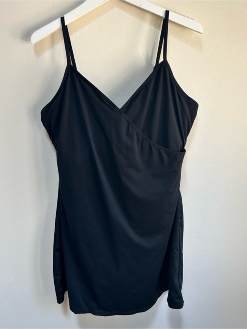 Garnet Hill Signature Surplice Wrap Front Swim Dress Black Size 12 One Piece - Picture 2 of 14